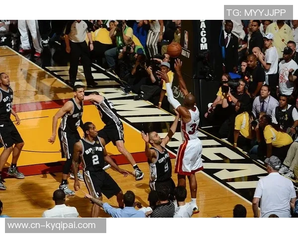 太阳队第三节发力净胜马刺13分成功反超6分迎接决胜时刻