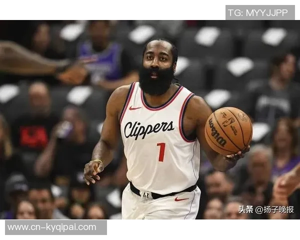 哈登半场表现低迷三分球失准球队外线哑火难以破局 哈登半场表现低迷三分球失准球队外线哑火难以破局